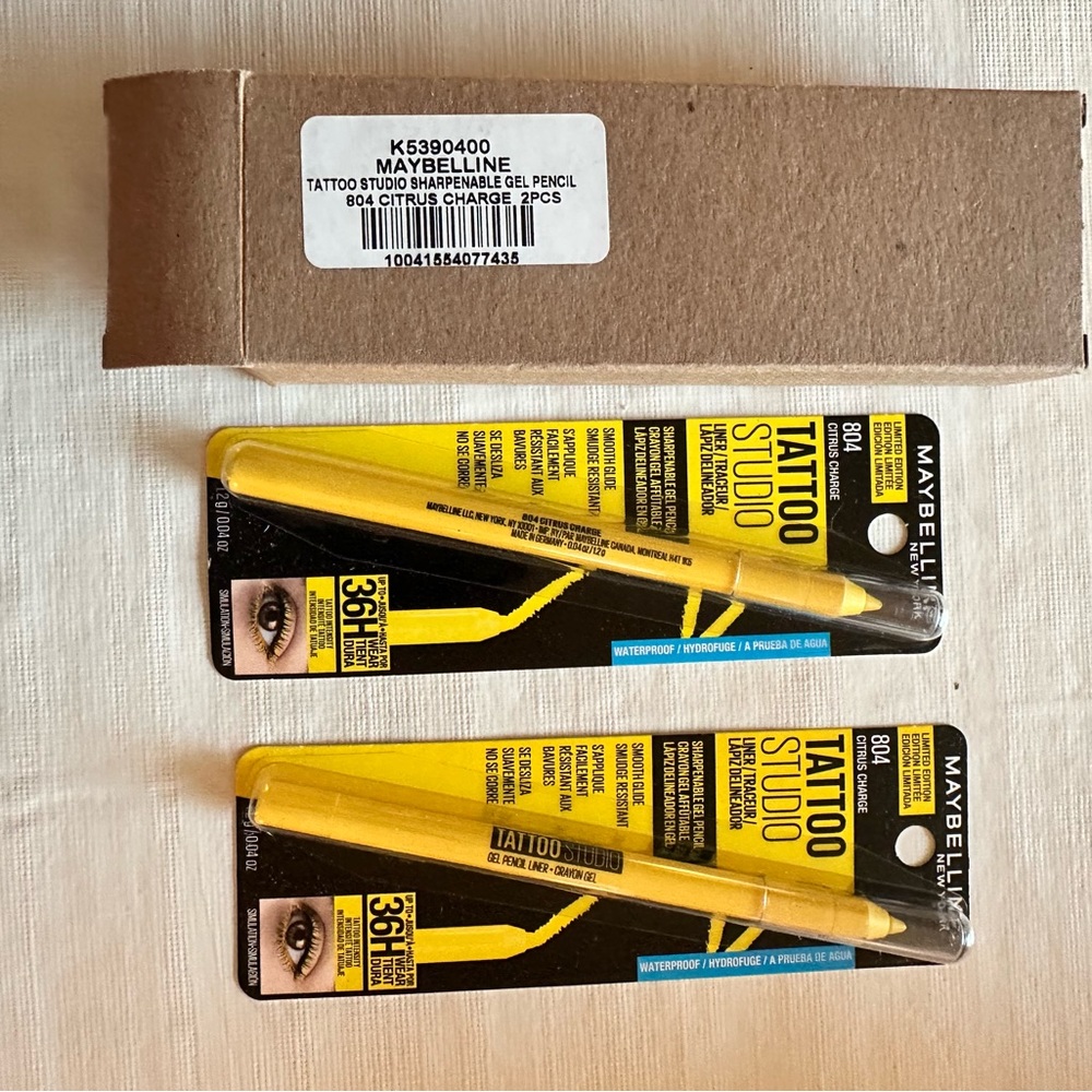 Maybelline Gel Pencil Eyeliner Tattoo Studio Yellow/Citrus Charge
2 pencils
